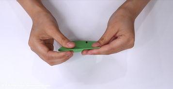 怎样折东南西北小视频,东南西北折叠小视频教程