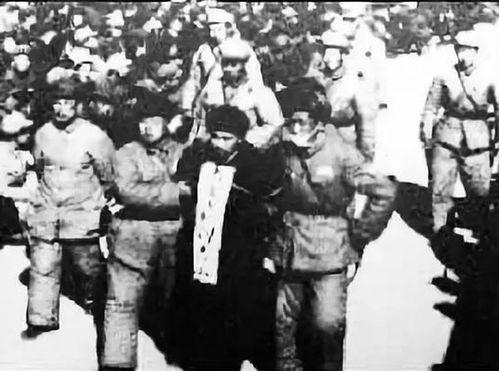 绳捆视频女犯赴刑场